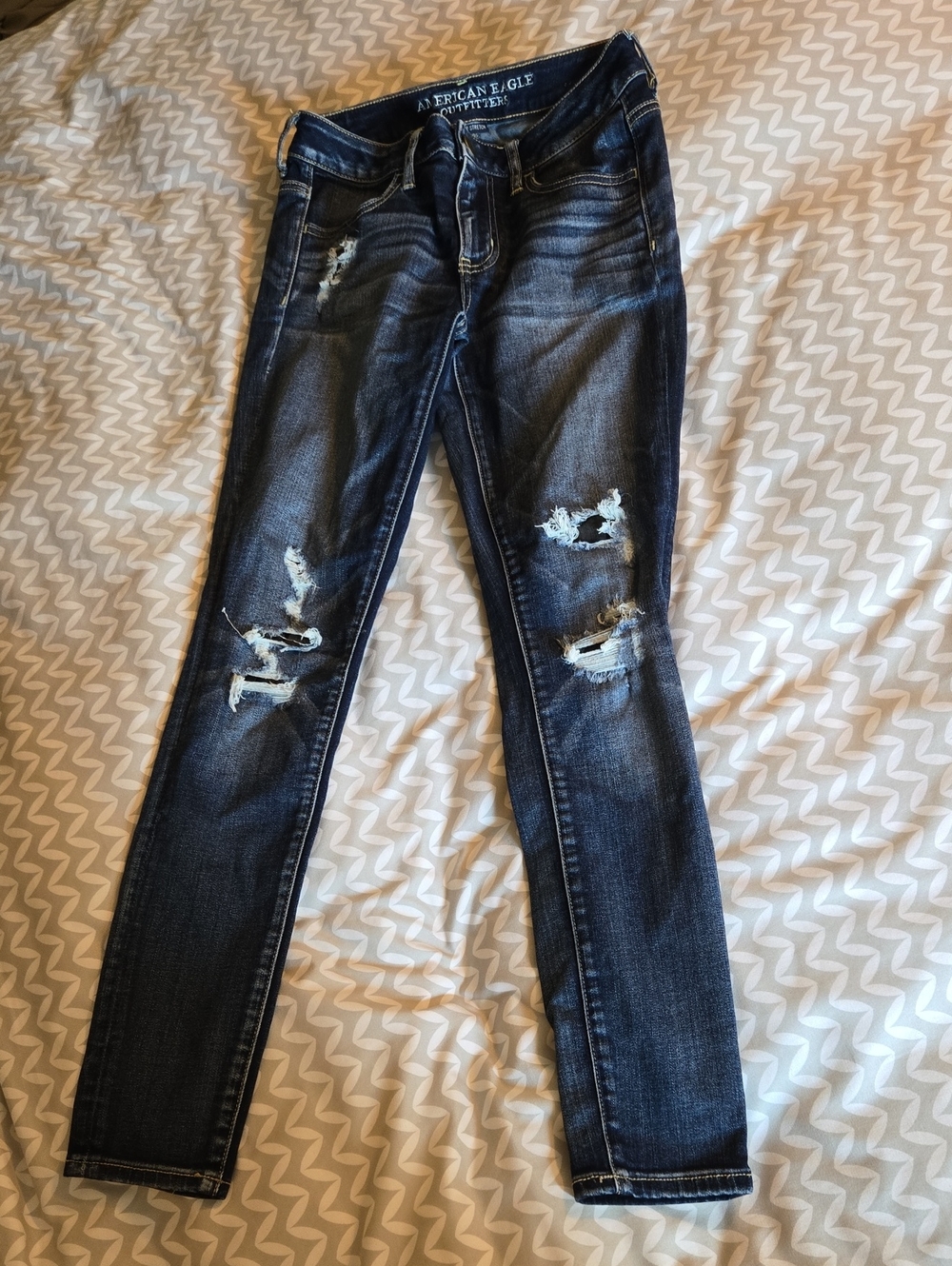 American Eagle Outfitters Dark Blue Ripped Skinny Jeans